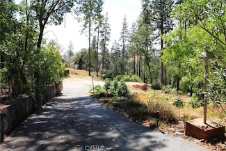 1850 Salida Way, Paradise, CA 95969