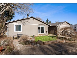 4735 Clarence Ct SE, Salem, OR 97302