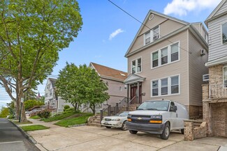 57 W 5th St, Bayonne, NJ 07002