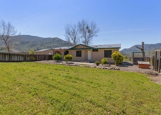 42124 S Fork Dr, Three Rivers, CA 93271