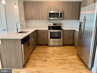 2035 N College Ave Unit 1, Philadelphia, PA 19121