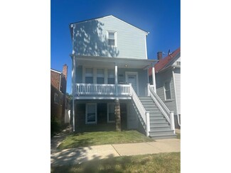 8726 S Crandon Ave, Chicago, IL 60617