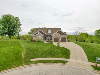 515 Fieldstone Ct, Tomah, WI 54660