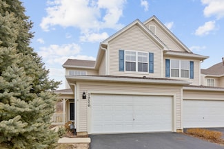 2926 Langston Cir, Saint Charles, IL 60175