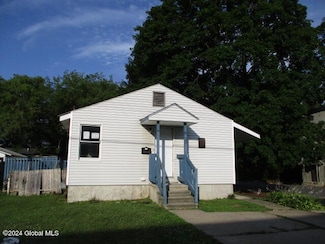 22 Haskell Ave, Glens Falls, NY 12801