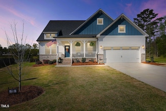 16 Blue Monarch Ln, Fuquay Varina, NC 27526