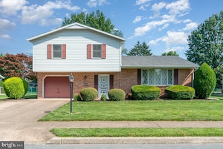 909 E Coover St, Mechanicsburg, PA 17055