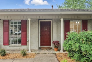 2024 Bowling Green St, Denton, TX 76201