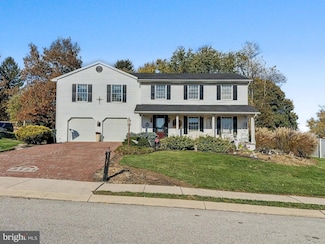 3121 Pineview Dr, Dover, PA 17315