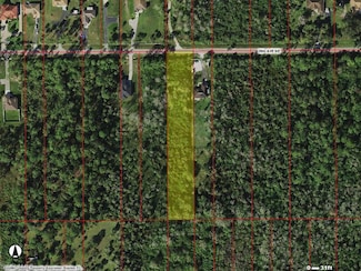 3510 35th Ave NE, Naples, FL 34120