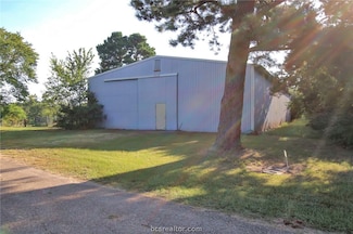 15762 Texas 21, North Zulch, TX 77872