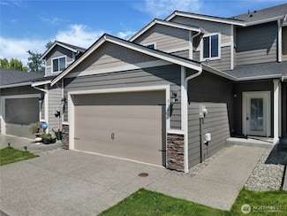 8343 175th St E, Puyallup, WA 98375