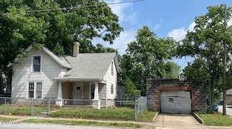 911 W 2nd St, Joplin, MO 64801