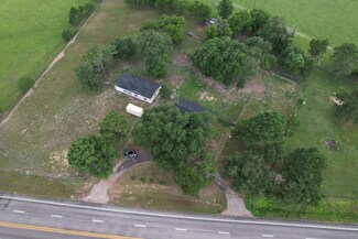 14889 N State Highway 19, Palestine, TX 75803