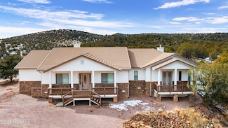 5370 N Skyhawk Rd, Chino Valley, AZ 86323