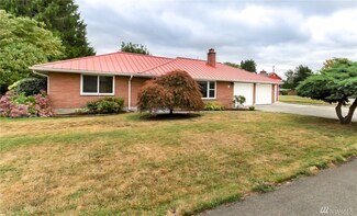 2525 Circle Dr E, Fife, WA 98424