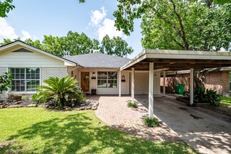1805 Colby Dr, Baytown, TX 77520