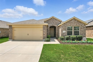 1012 Poinsettia Blvd, Denton, TX 76209