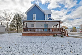 15 S Church St, Ortonville, MI 48462