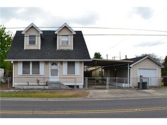 426 Apple St, Norco, LA 70079