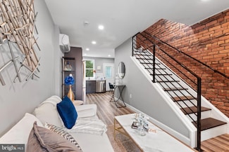 856 W 33rd St, Baltimore, MD 21211