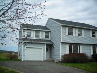 5 Evans Ln Unit 5, South Deerfield, MA 01373