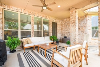 5117 Del Molin Ave, Lewisville, TX 75056