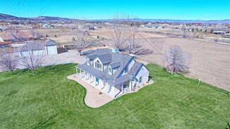 1366 M 1/4 Rd, Loma, CO 81524