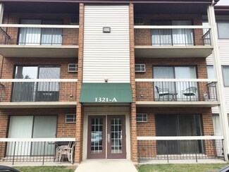 1321 Modaff Rd Unit A12, Naperville, IL 60565