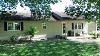 7 Gail Dr, Vincennes, IN 47591
