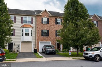 223 Whitley Dr, Chambersburg, PA 17201