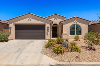 202 W White Pearl Dr, Washington, UT 84780