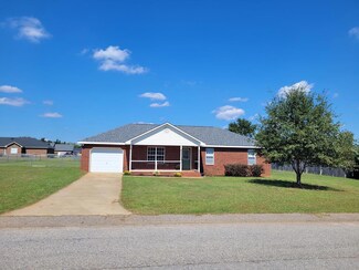 4425 Manigault St, Dalzell, SC 29040