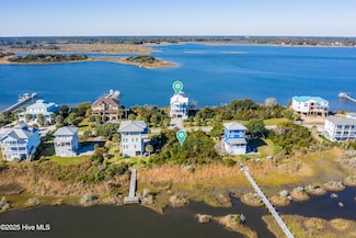 26 Osprey Dr, North Topsail Beach, NC 28460