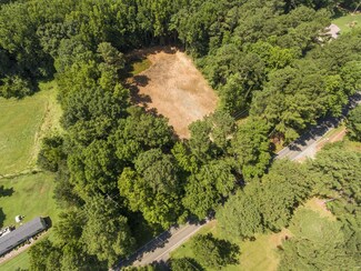 10253 Nc 902 Hwy, Bear Creek, NC 27207