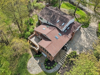 38 Easton Rd, Pittsburgh, PA 15238