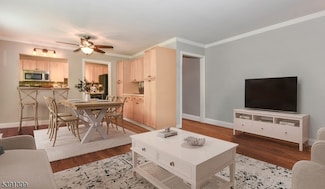 30 Parkway Village Unit C, Cranford, NJ 07016