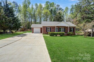 6549 Wesbrook Dr, Charlotte, NC 28214