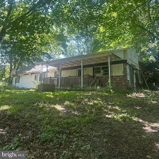 1175 Bollinger Rd, Littlestown, PA 17340