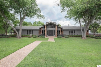 3501 Lake Desiard Dr, Monroe, LA 71201
