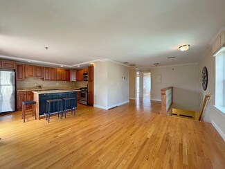34 Mitchell St Unit 3, Boston, MA 02127