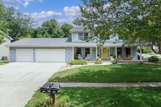 1201 Dianne Dr, Bloomington, IL 61704