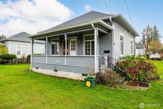 1016 E Orange Ave, Burlington, WA 98233