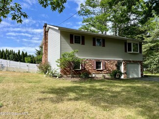 3155 E Old State Rd, Schenectady, NY 12303