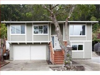 38 Alviso Ct, Pacifica, CA 94044