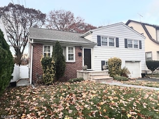 150 Indian Run Pkwy N, Union, NJ 07083