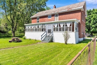 10 Hall St, Winooski, VT 05404