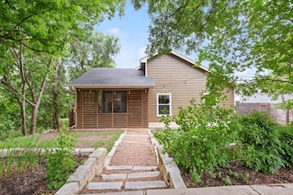 2111 E 8th St, Austin, TX 78702