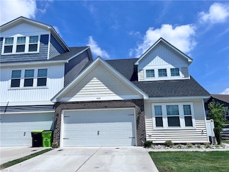 400 Rhema Rd, Chesapeake, VA 23323