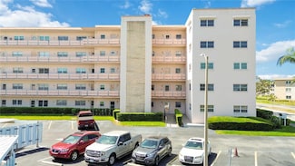 5623 80th St N Unit 202, Saint Petersburg, FL 33709